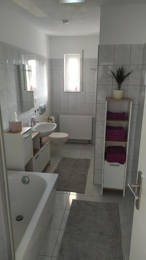 4* Ferienwohnung Neukirchen Im Erzgebirge Adorf/Erzgeb エクステリア 写真